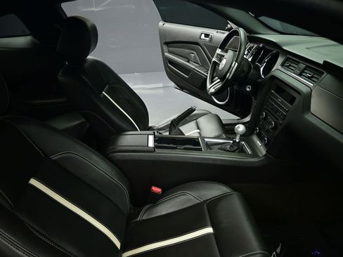 Used 2013 Ford Mustang GT Premium w/ GT Track Pkg image 13