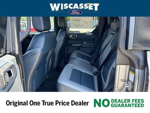 New 2024 Ford Bronco Outer Banks image 5