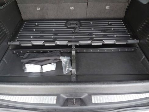 Used 2017 Chevrolet Suburban Premier image 35