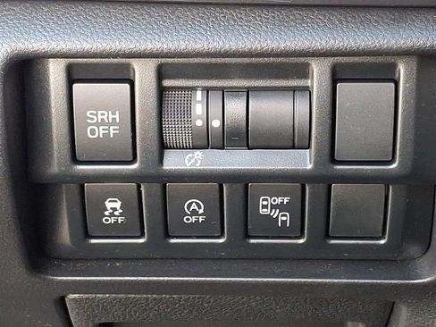 Used 2021 Subaru Crosstrek 2.5i Limited image 24