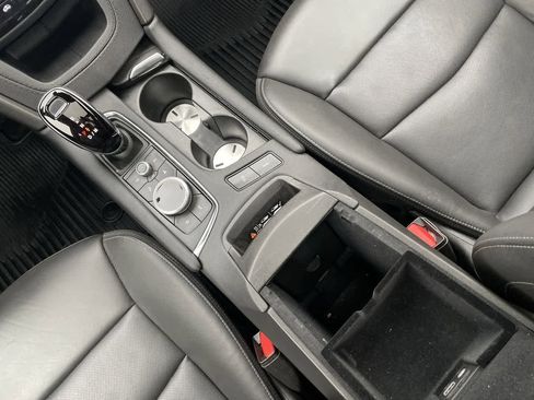 Certified 2024 Cadillac XT6 Premium Luxury w/ Technology Package image 28