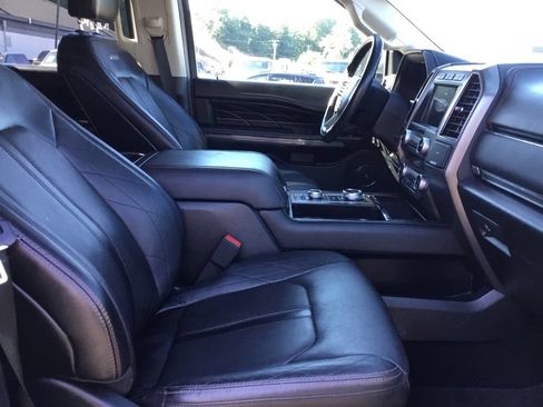 Used 2021 Ford Expedition Max Platinum AWD/4WD image 6