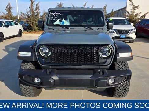 Used 2025 Jeep Wrangler Willys image 8