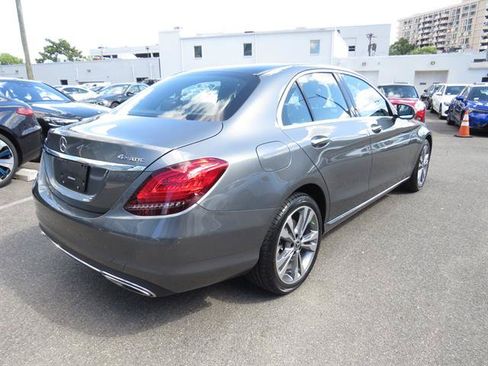 Used 2019 Mercedes-Benz C 300 4MATIC Sedan image 4