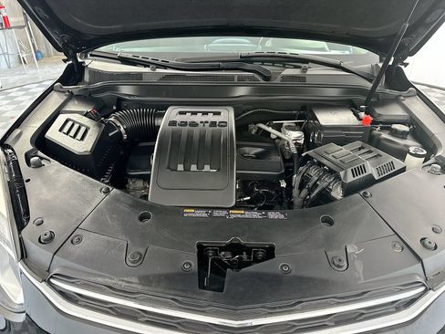 Used 2017 Chevrolet Equinox LT w/ Convenience Package AWD/4WD image 34