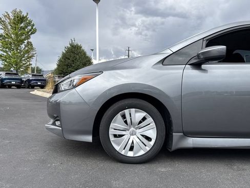 Certified 2025 Nissan Leaf S FWD image 29