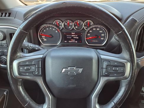Used 2019 Chevrolet Silverado 1500 LT Trail Boss AWD/4WD image 13