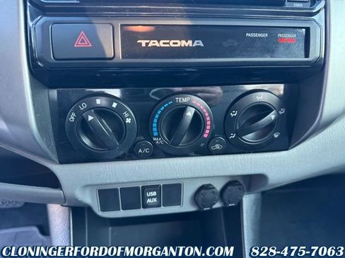 Used 2015 Toyota Tacoma PreRunner image 28