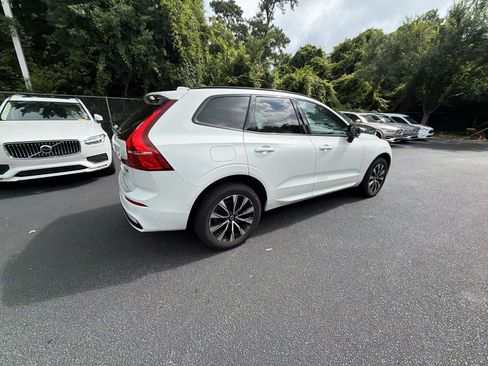 Used 2024 Volvo XC60 B5 Core w/ Protection Package Premier AWD/4WD image 15
