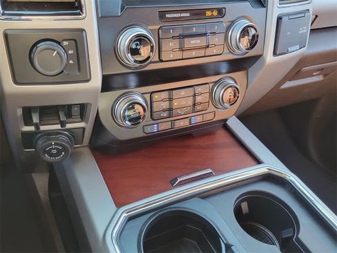 Certified 2021 Ford F250 King Ranch image 17