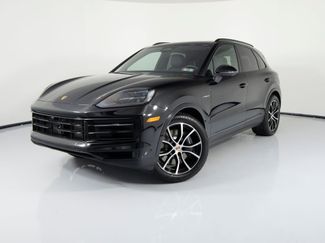 New 2026 Porsche Cayenne E-Hybrid video 1