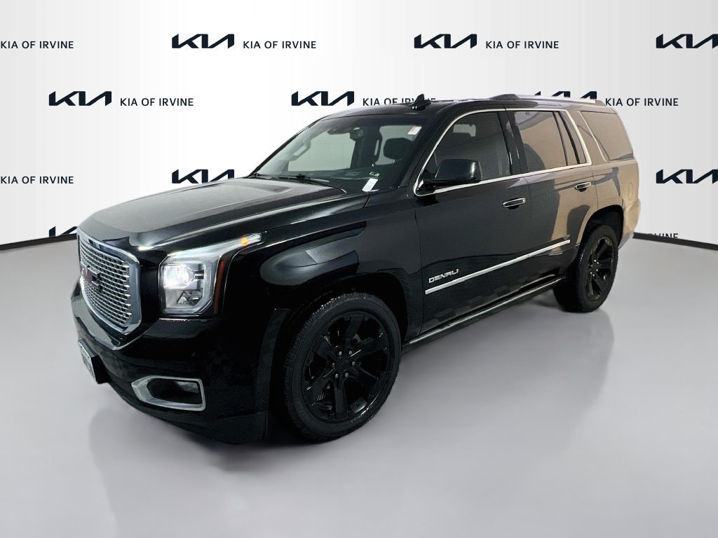 Used 2017 GMC Yukon Denali w/ Open Road Package AWD/4WD image 3