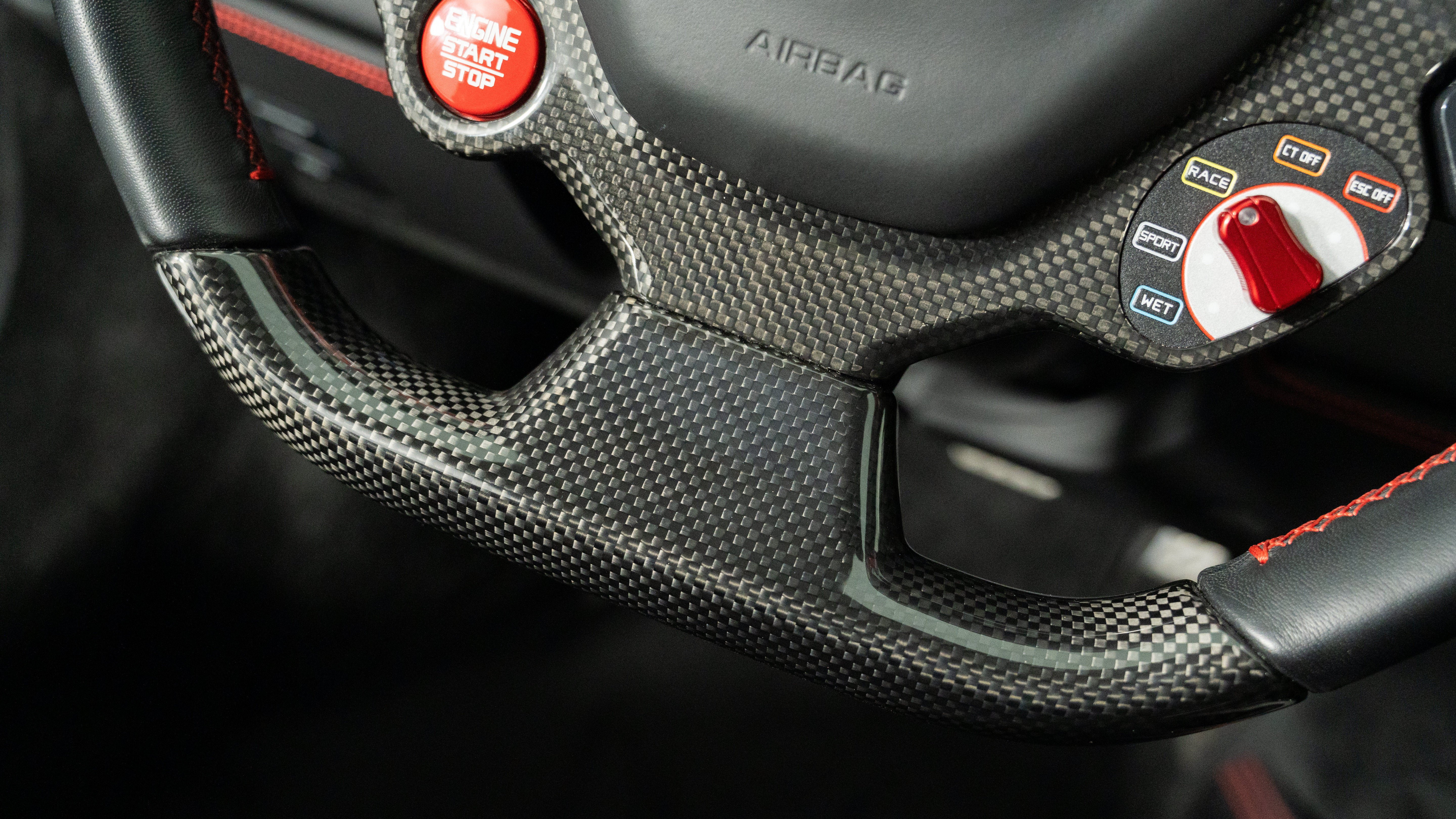 Certified 2018 Ferrari 488 GTB RWD image 28