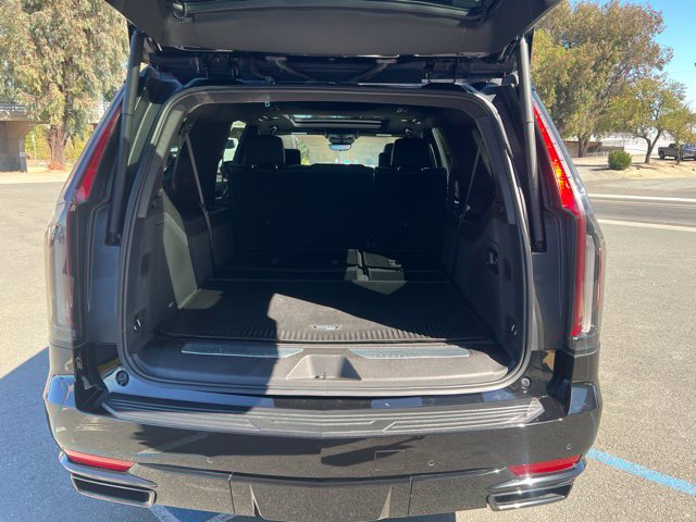 Used 2021 Cadillac Escalade ESV Sport w/ Driver Assist Tech Package AWD/4WD image 9