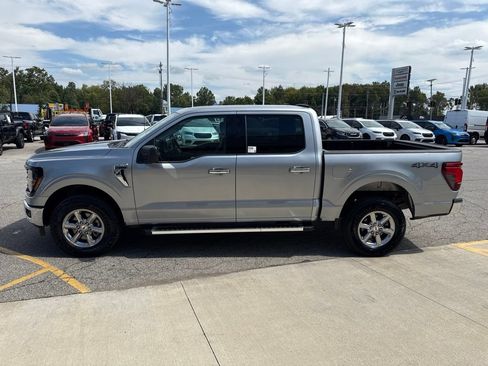 Used 2025 Ford F150 XLT w/ Equipment Group 301A Standard AWD/4WD image 9
