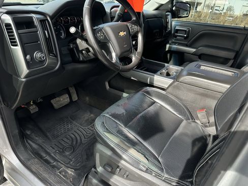 Used 2018 Chevrolet Silverado 1500 LT w/ Texas Edition image 11