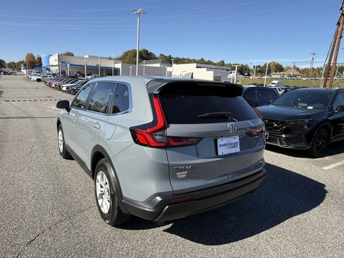 New 2026 Honda CR-V LX image 8