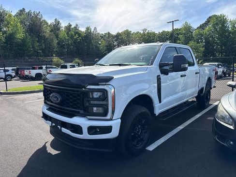 Used 2023 Ford F250 XL w/ STX Appearance Package AWD/4WD image 7