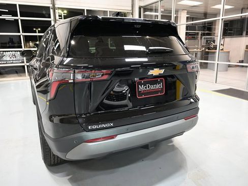 New 2026 Chevrolet Equinox LT w/ Convenience Package II image 6