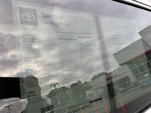 Used 2019 Volkswagen Tiguan SEL R-Line image 37