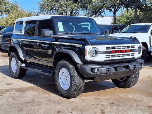 New 2025 Ford Bronco Heritage Edition image 10