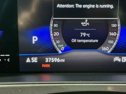 Used 2023 Volkswagen Tiguan SE FWD image 18