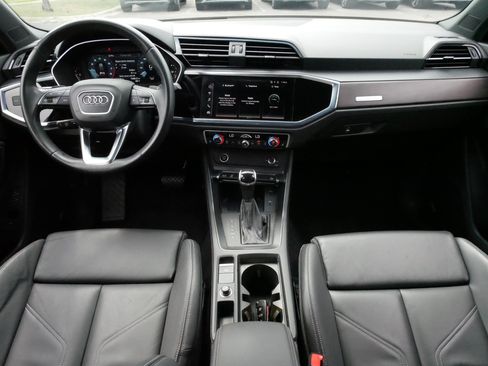 Used 2023 Audi Q3 2.0T Premium Plus w/ Premium Plus Package AWD/4WD image 10