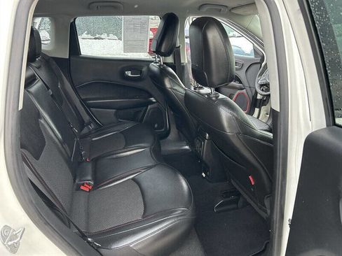 Used 2021 Jeep Compass Trailhawk image 16