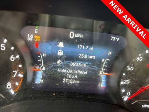 Used 2024 Jeep Compass Latitude w/ Convenience Group image 12