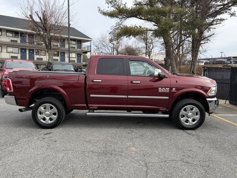Used 2017 RAM 3500 Laramie w/ Convenience Group image 9