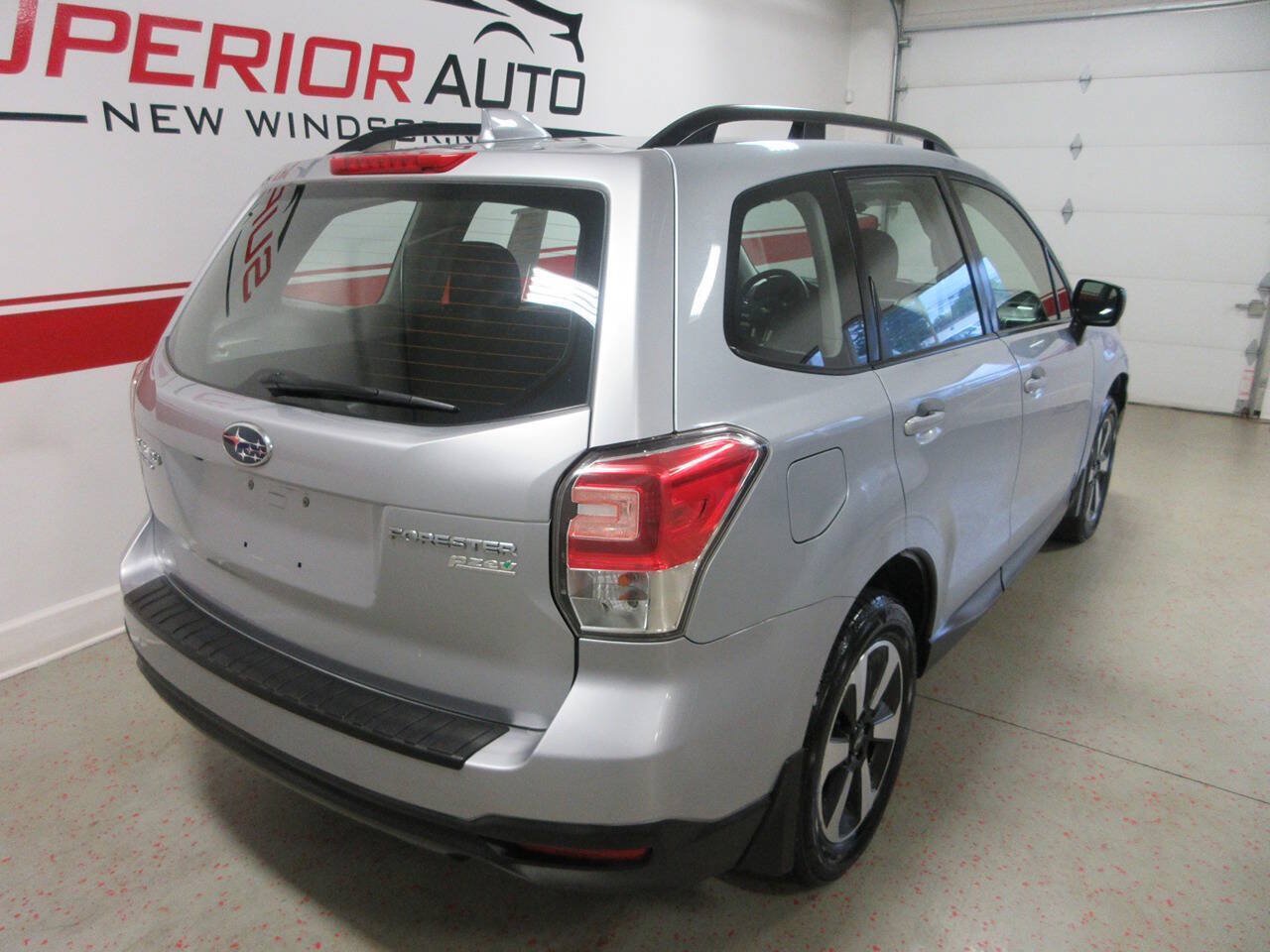 Used 2017 Subaru Forester 2.5i w/ Alloy Wheel Package AWD/4WD image 14