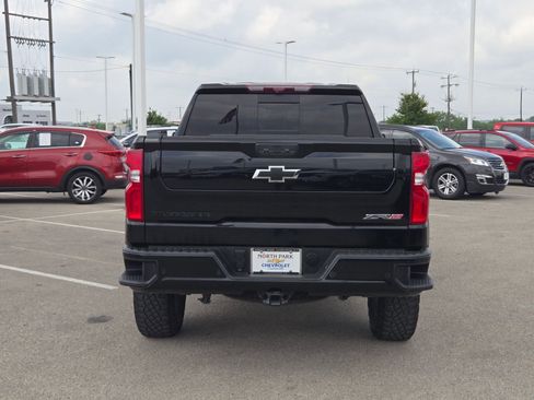 Certified 2024 Chevrolet Silverado 1500 ZR2 w/ Technology Package AWD/4WD image 4