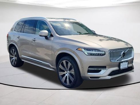 Certified 2024 Volvo XC90 T8 Ultimate w/ Protection Package Premier AWD/4WD image 1