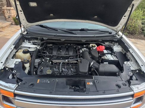 Used 2015 Ford Flex Limited w/ Equipment Group 301A FWD image 10