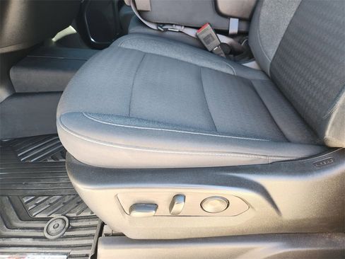 Used 2024 Chevrolet Silverado 3500 LT w/ Convenience Package image 23