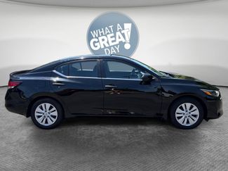 Used 2025 Nissan Sentra S w/ Trunk Package FWD video 2