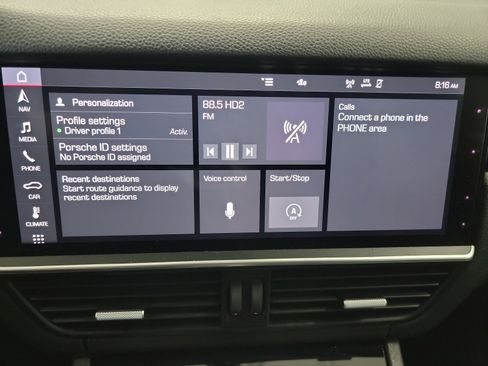 Used 2020 Porsche Cayenne AWD/4WD image 22