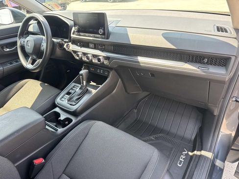 Used 2024 Honda CR-V EX image 11