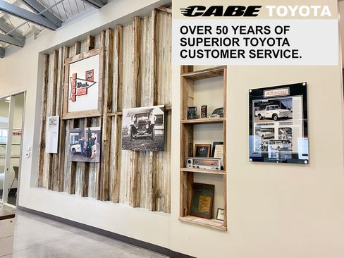 Used 2011 Toyota Prius Three FWD image 3