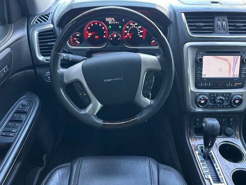 Used 2014 GMC Acadia Denali image 18