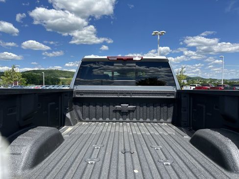 New 2026 Chevrolet Silverado 3500 LT w/ All Star Edition AWD/4WD image 10