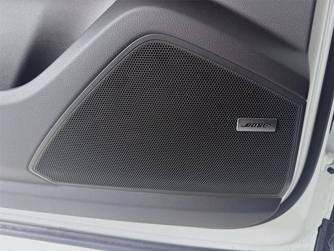 New 2026 Porsche Cayenne image 9