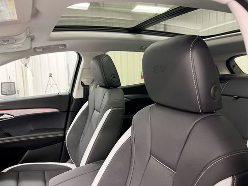 New 2026 Buick Envision Sport Touring AWD/4WD image 20
