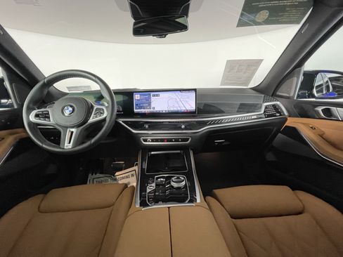 Certified 2025 BMW X5 M60i image 17