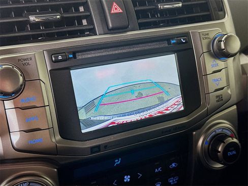 Used 2017 Toyota 4Runner Limited image 10