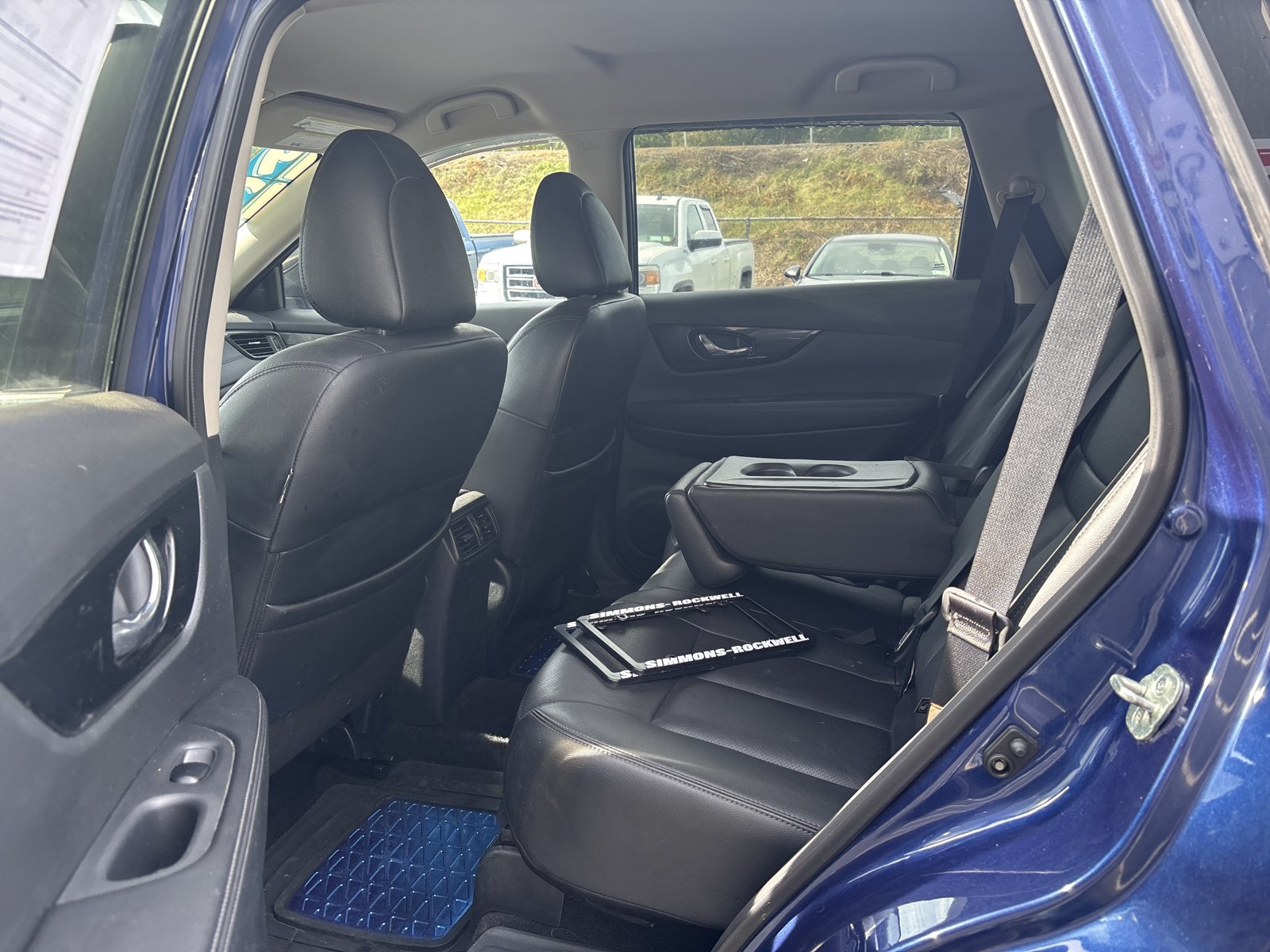 Used 2019 Nissan Rogue SL AWD/4WD image 10