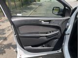 Used 2016 Ford Edge SE image 5