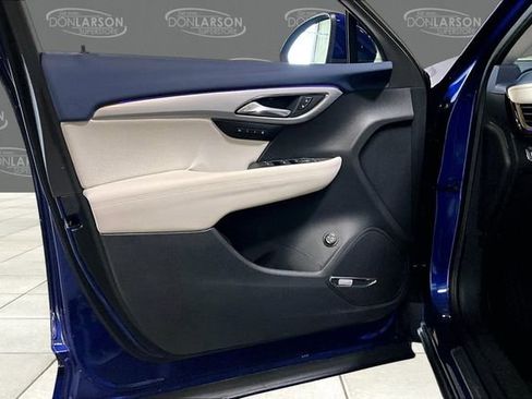 Certified 2025 Buick Envision Avenir AWD/4WD image 11
