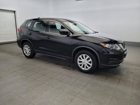 Used 2018 Nissan Rogue S AWD/4WD image 11