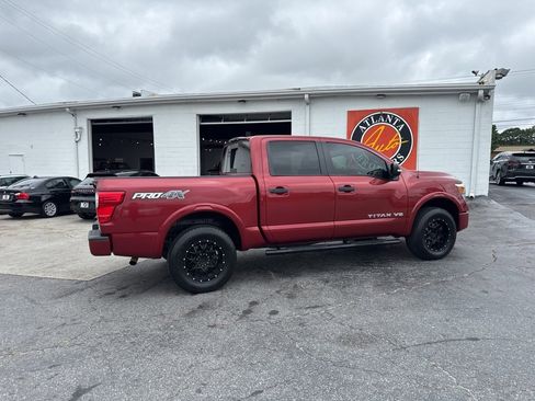 Used 2019 Nissan Titan PRO-4X image 15